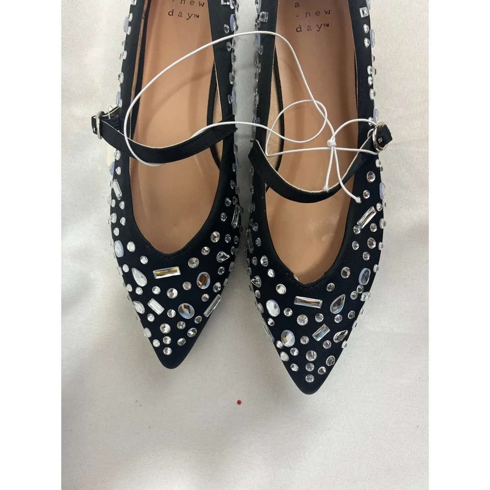 A New Day Womens Black Rhinestone Mary Jane Pointed Toe Flats Shoes‎ Size 6 NWT